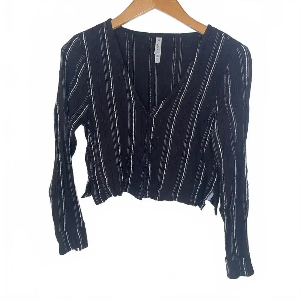 RVCA top - Picture 1 of 5